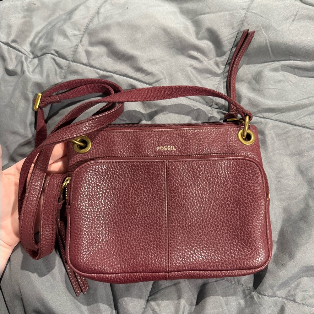 Fossil Pebbled Wine Leather Crossbody Bag with Gold Hardware